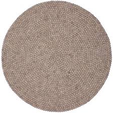 Handgefertigter Filzkugel Teppich Bela In Beige Filzkugel Teppich Teppich Teppich Beige