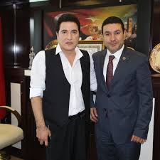 Zekeriya ünlü kimdir sorusu araştırma konusu olmaya devam ediyor. Zekeriya Unlu Zekeriyaunlu Twitter