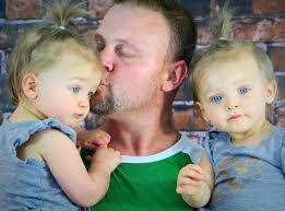 Madelyn Floyd's Instagram, Twitter & Facebook