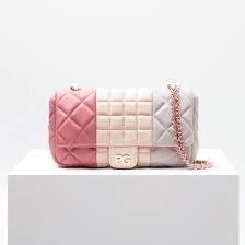 Bolsos de varias medidas y precios. Las Mejores 20 Ideas De Purificacion Garcia Purificacion Garcia Purificacion Purificacion Garcia Bolsos