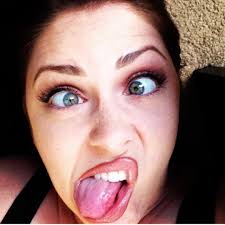 Happiest of birthdays to the nut of our family who makes the cake a little  tastier!! Love you @emziculz!! 💖