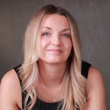 Emma Rose McGlone (@Emma_R_McGlone)