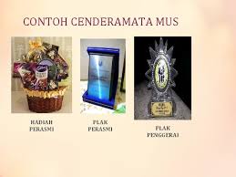 Terdapat pelbagai pilihan paper bag, woven bag, candy bag, kotak mengkuang, kotak jerami, kipas dan saputangan pelbagai jenis. Kw79dsqg6s 3sm