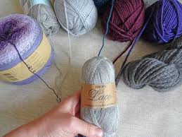 Среда, 02 июня 2021 г. Which Yarn To Use For Knitting Or Crochet Jo Creates