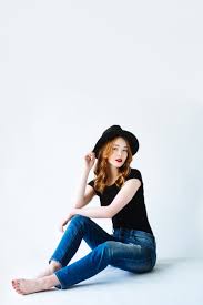 I took this shot at home, in my living room, without the use of any expensive or complicated studio equipment. How To Do A Studio Photoshoot With Natural Light Olivia Bossert Education