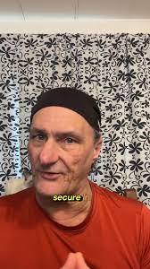 🚗 What insecurity in marriage is really like… Blame doesn't help.  Minimizing doesn't help. Self-shaming doesn't help. 💡 Responsibility +  care = repair. This analogy changes how we think about emotional wounds