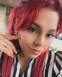 Dayan Hernandez's Instagram, Twitter & Facebook