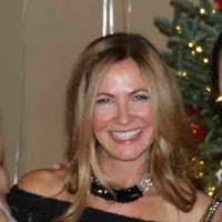 Renee Pulliam's Instagram, Twitter & Facebook