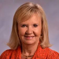 UT Faculty Member Earns National Adviser Award