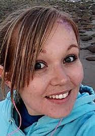 Carla Gallon's Instagram, Twitter & Facebook