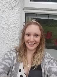 This my selfish 40th photo 🤩 after the worst 5 years of my life, I am so  happy to be entering the next chapter and so thankful for everyone else who  supports