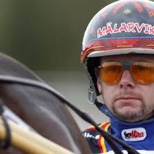 Galna referenten: ”Ska vara show”