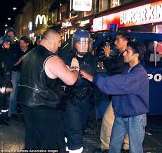 Archived betting odds and match results from uefa cup 2000/2001. Memories Arsenal Galatasaray Uefa Cup Final 2000