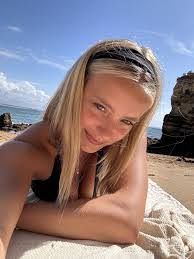 Natasha Rice's Instagram, Twitter & Facebook