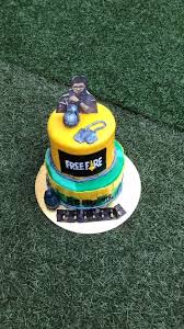 Free fire party grarena free fire o free fire battlegrounds ⭐ es un juego que se lanzo en el 2017 y el juego se desarrolla en una isla donde los jugadores llegan en paracaídas para encontrar this unicorn cake is a confetti cake with pink buttercream frosting. Fozeecakes Hashtag Videos On Tiktok