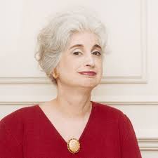 Miss Manners: They wrongly imply my brother and I are a couple