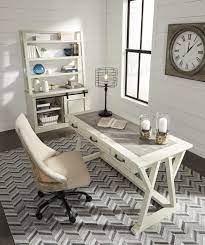 Modern farmhouse decor is very versatile in that it will blend well with many other types of styles throughout your home. Farmhouse Style Where To Buy Modern Farmhouse Furniture And Decor