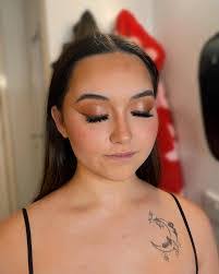 Mollie Baird's Instagram, Twitter & Facebook