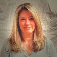 Michelle Tynes's Instagram, Twitter & Facebook