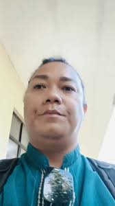 Ang pagiging nanay at pagiging guro—magkaibang titulo, pero iisang puso ang  kailangan. Parehong may pasensyang sinusubok, may pagod na hindi nakikita,  at may pagmamahal na hindi nasusukat. Parehong kailangang matatag kahit  minsan