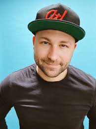 Chris Fain's Instagram, Twitter & Facebook