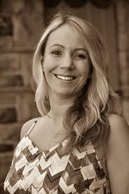 Amazon.com: Hotel Monteleone: More Than a Landmark, The Heart of New  Orleans Since 1886 eBook : Adams, Jenny, Collier, Phillip: Kindle Store