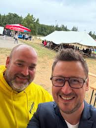Ein Wechsel in der Wehrführung, zahlreiche verdiente Beförderungen: Heute  Besuch der Kerb in #Daubach. Herzlichen Glückwunsch an den neuen Wehrführer  @c.espe und seine neue Stellvertreterin Nadine Stephan. Vielen Dank auch an  Daniel