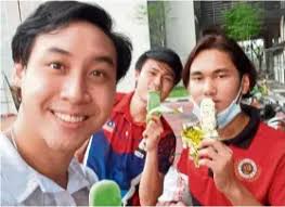 For Haritz, the family that plays together stays together