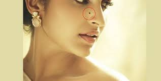 Melanoma is the main complication of moles. 7 Useful Home Remedies To Get Rid Of Moles Effectively