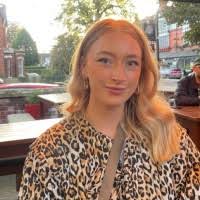 200+ "Lizzie Lizzie" profiles