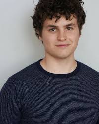 Thanks @nicolaparish and @mgmplus for the invite to #robinhood