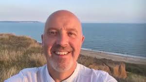 Hundreds to remember Belbroughton builder after Covid delay