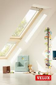 Remplacez Vos Fenetres De Toit Velux Et Faites Des Economies D Energie En 2020 Deco Maison Fenetre De Toit Velux Deco Design