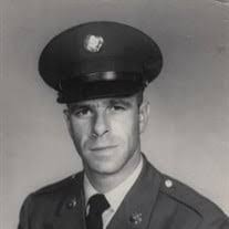 Rayna Perry's Instagram, Twitter & Facebook