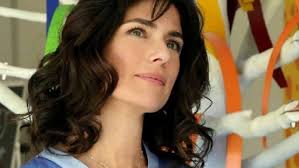 Anna Valle: “Lea, il suo dolore e la ricerca della felicità”