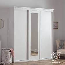 Lemari pakaian kayu jati minimalis sliding 3 pintu dan mewah ukiran ini dia alasannya. Jual Lemari Pakaian Minimalis Sliding 3 Pintu Kaca Furniture Duco Klasik