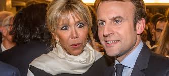 Για την απόκτηση της άδειας διαμονής επί μακρόν διαμένοντος, πρέπει επίσης να αποδείξεις την διατήρηση δεσμών με τη χώρα με ενα από τα παρακάτω έγγραφα Taxalia Blog 8essalonikh Kalypsh O Gamos Toy Makron Me Thn Mprizit