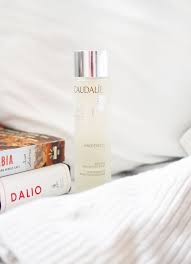 Caudalie Vinoperfect Concentrated Brightening Essence The Fantasia Caudalie Skin Peeling On Face Peeling Skin