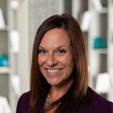 3+ years ago, a billion dollar DTC brand asked Chris Guggenheim to ship  their packages twice as fast for half the cost.