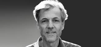 Marc Dumas, de la caméra à la conception lumière