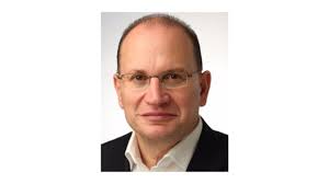 Sir Mark Tucker to return to AIA