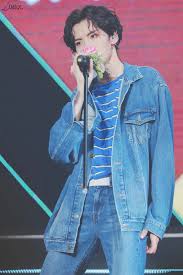 Pin By Your Local Eccentric On I P Ulzzang Boy Artist Kpop Idol