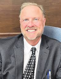 A Lady Justice statue