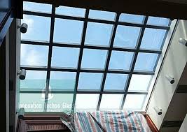 Tak hanya indah dipandang, faktor fungsional dari atap. Skylight Jendela Kaca Yang Indah Untuk Rumah Modern Pasang Kanopi Kaca Tempered Harga Murah
