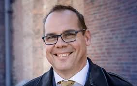 Christina Hansen earns $76,100 at Office of the Illinois Attorney General  in 2019