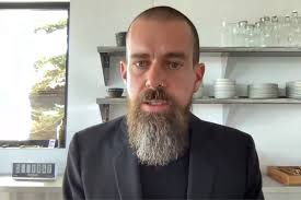 Jack Dorsey started tweeting while being grilled by Congress.