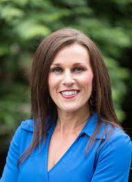 Tiffany Curran's Instagram, Twitter & Facebook