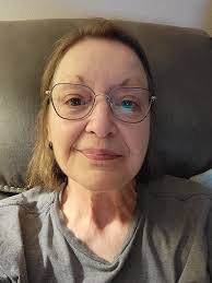 IDNC how my husband makes the bed. 😂