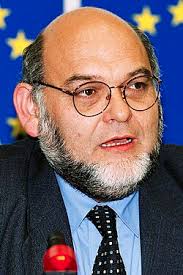 Robert Hue — Wikipédia