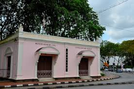 One of the fun oriented exciting places to visit is the cat museum which is the first one of its kind in the whole world. 12 Top Tourist Attractions In Kuching Malaysia With Photos Touropia